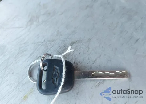 2014 Chevrolet Silverado 1500 2Lt from USA, damaged, VIN 3GCUKREC0EG477856